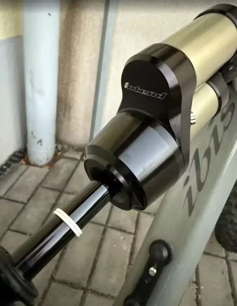 Rám Ibis Ripmo V2, tlumič Intend Hoover, velikost L - Top Stav!
