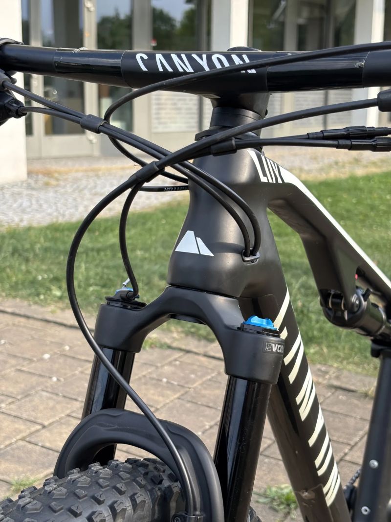Canyon Lux 2021