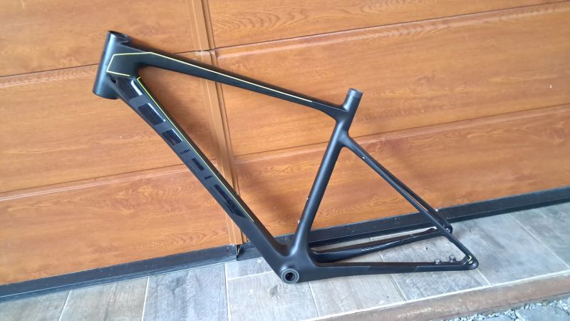 silniční karbonový rám Cube Attain SL DISC vel.50cm