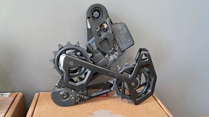 SRAM X0 a GX Transmission AXS Eagle 12s T-Type