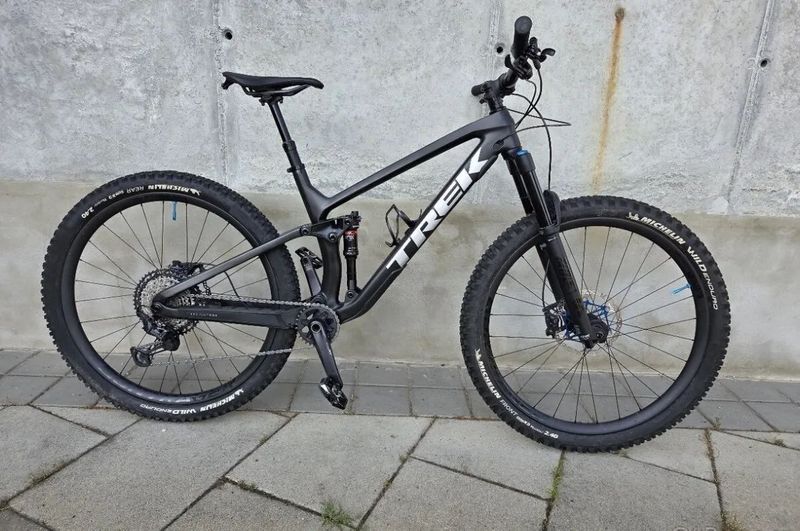 Trek Fuel EX 9.8 Project One - TOP STAV