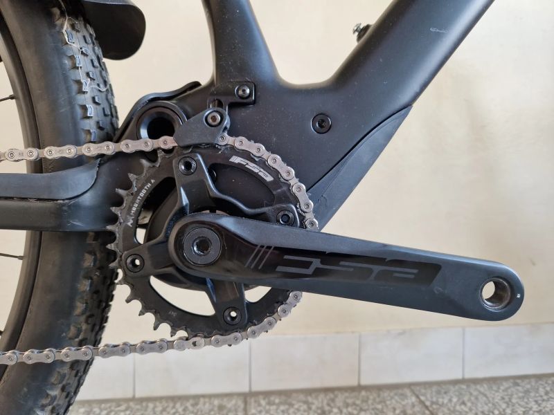 LEHKÉ eMTB BH iLynx Race Carbon LT 7.7.
