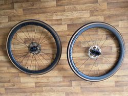 Prodám silniční karbonová kola Bontrager Aeolus Elite 35 TLR