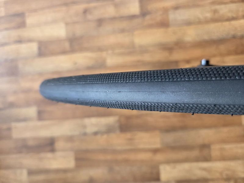 Prodám silniční karbonová kola Bontrager Aeolus Elite 35 TLR
