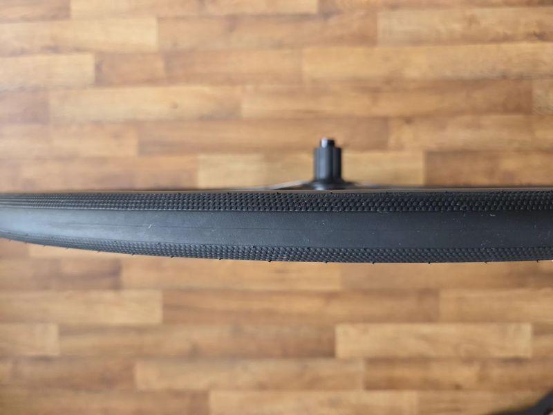 Prodám silniční karbonová kola Bontrager Aeolus Elite 35 TLR