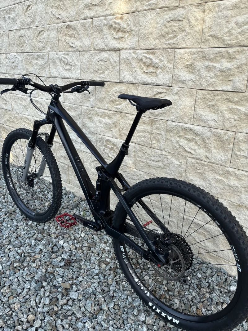 Yt Izzo XL - Code RSC, Pike Ultimate