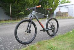Cube Reaction C62 Race Carbon (23") 10,5 kg Top Stav