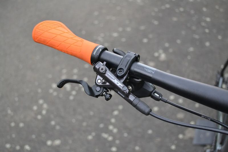 Cube Reaction C62 Race Carbon (23") 10,5 kg Top Stav