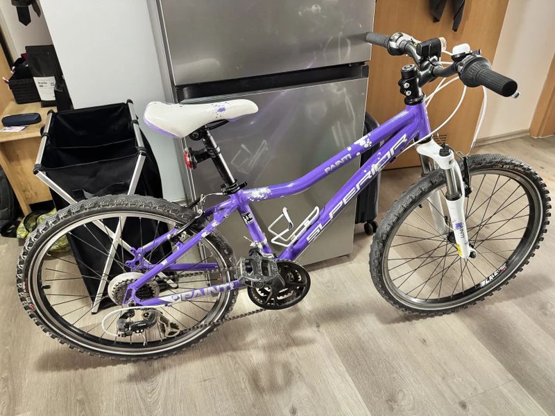 Superior XC 24 Paint – dětské/juniorské kolo, barva MILKA, v. 13″,výborný stav