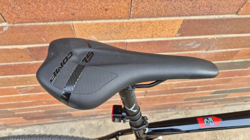 Merida Silex 300 Glossy Black/Matt Xl