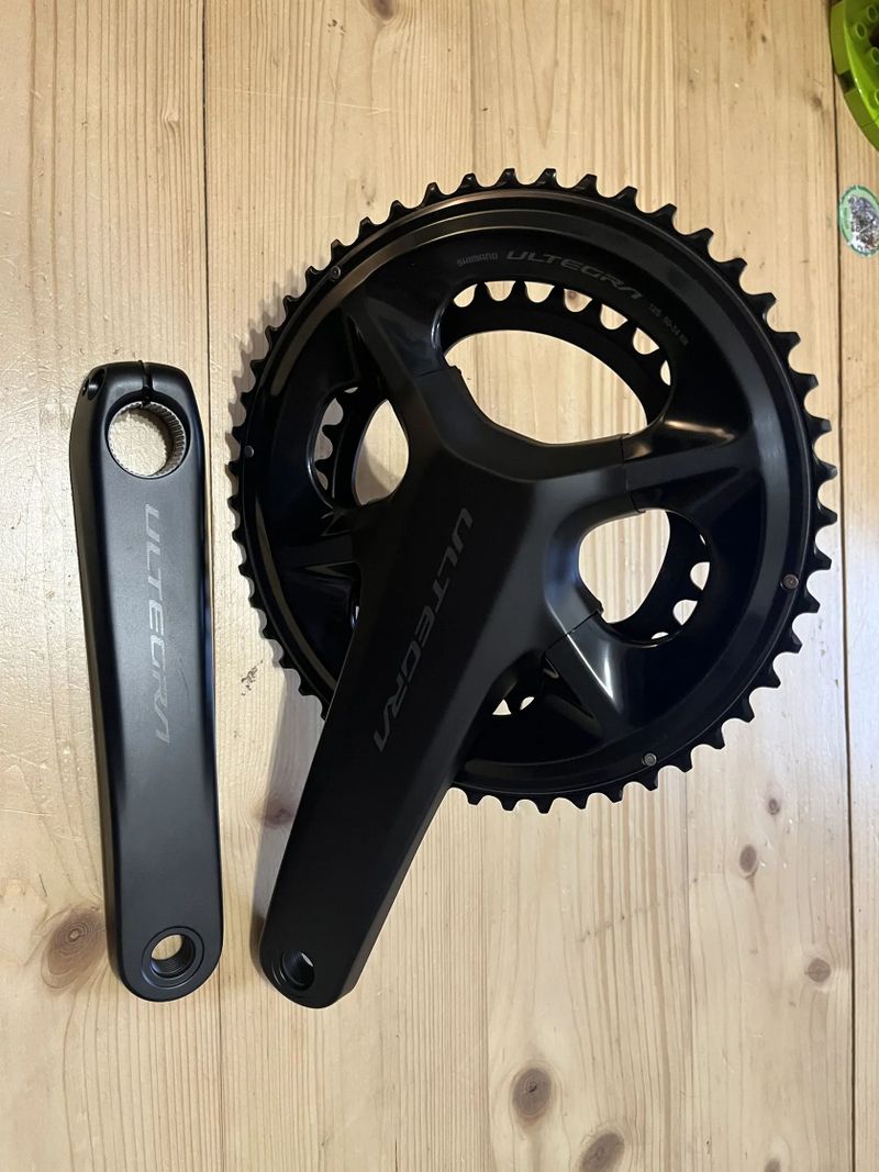 Kliky Shimano Ultegra FC-R8100 172.5mm, 2x12s, převodníky na výběr, NOVÉ