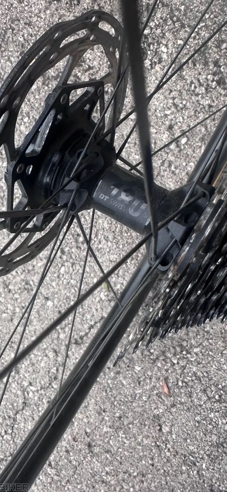 FFWD FastForward RYOT33 DT Swiss 180