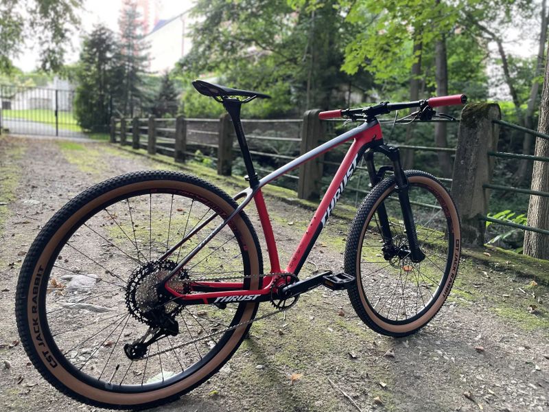 THRUST 29” Carbon 