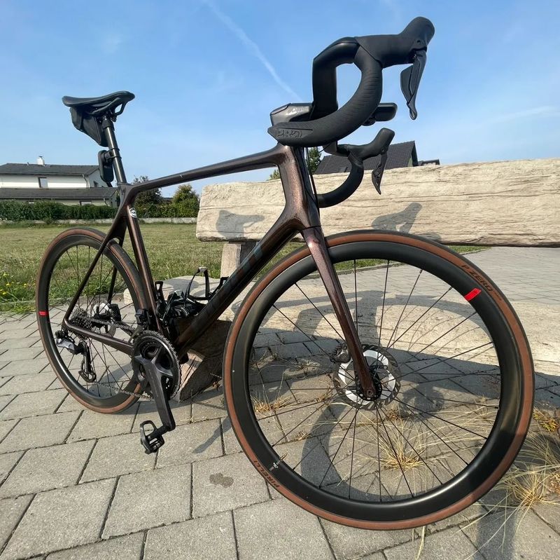 GIANT TCR Advanced 2 (model 2023)