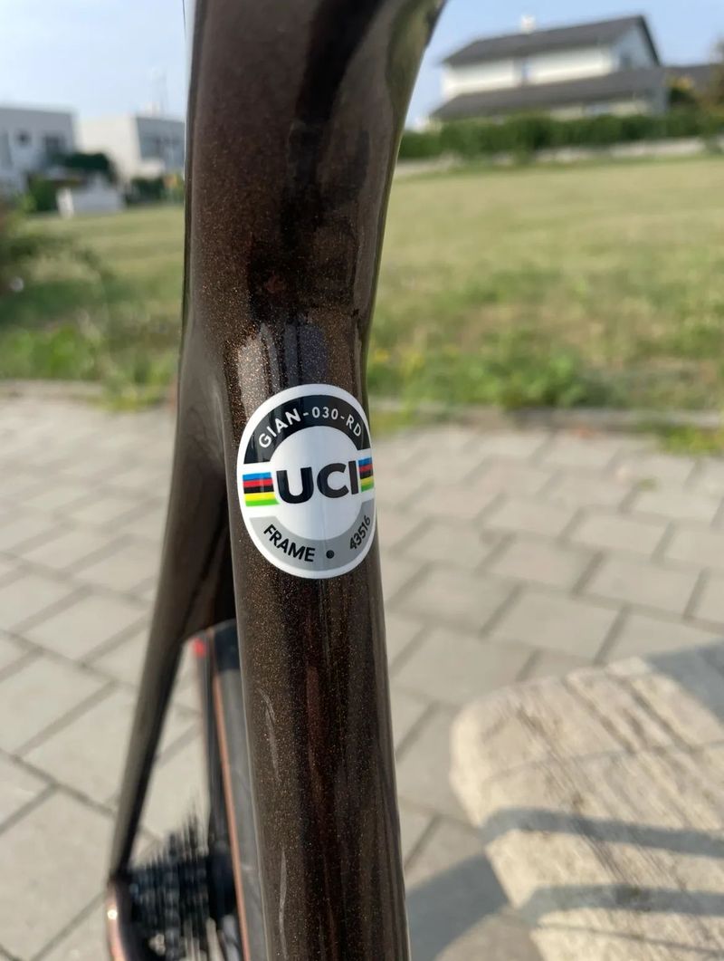 GIANT TCR Advanced 2 (model 2023)