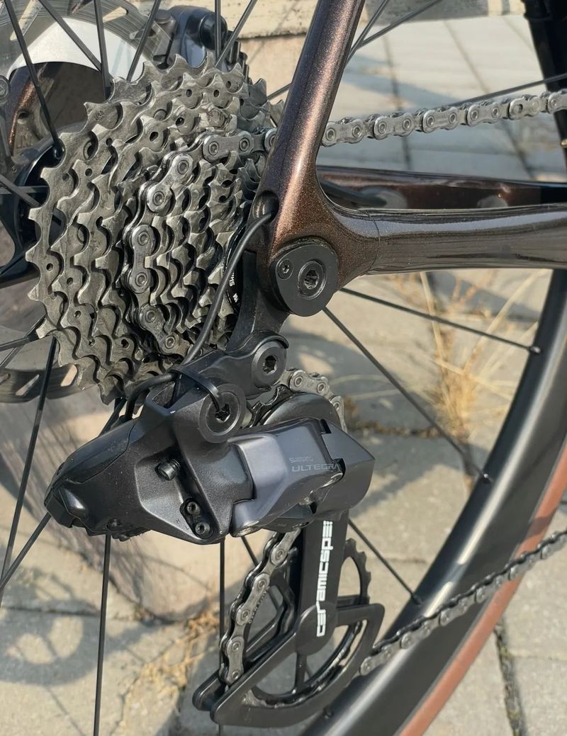 GIANT TCR Advanced 2 (model 2023)