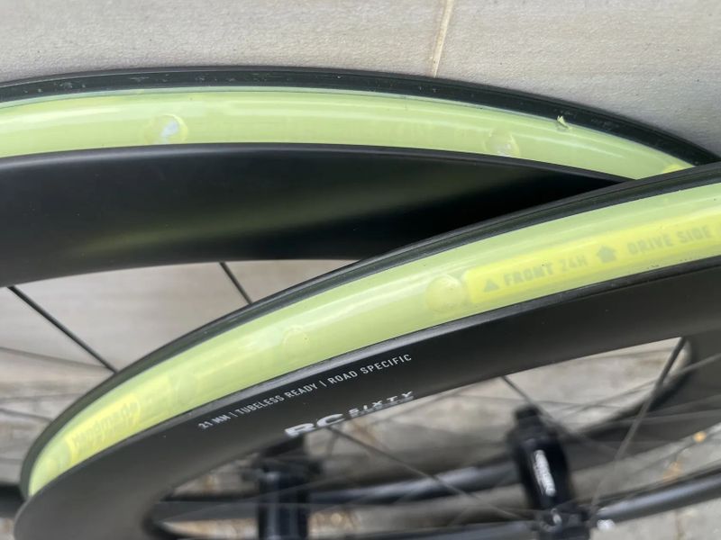 Zapletena kola Rose RC Sixty disk, ořech Shimano, 100/142x12, centerlock