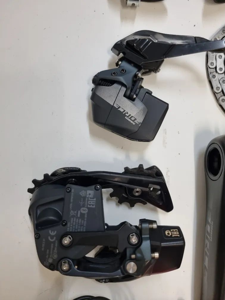Prodám Sram Force eTAP AXS