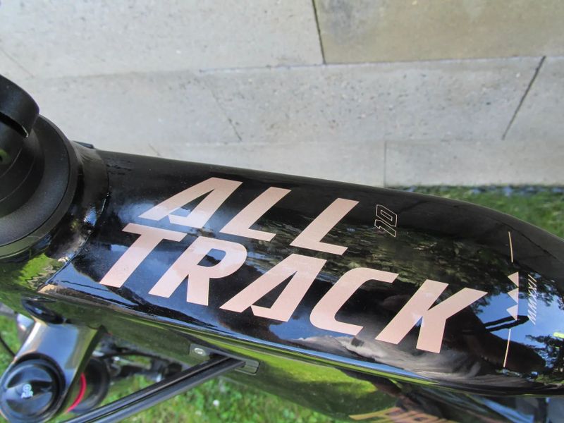 Prodám nové kolo HAIBIKE Alltrack 10, motor Bosch CX, rám L, kola 29, model 2024