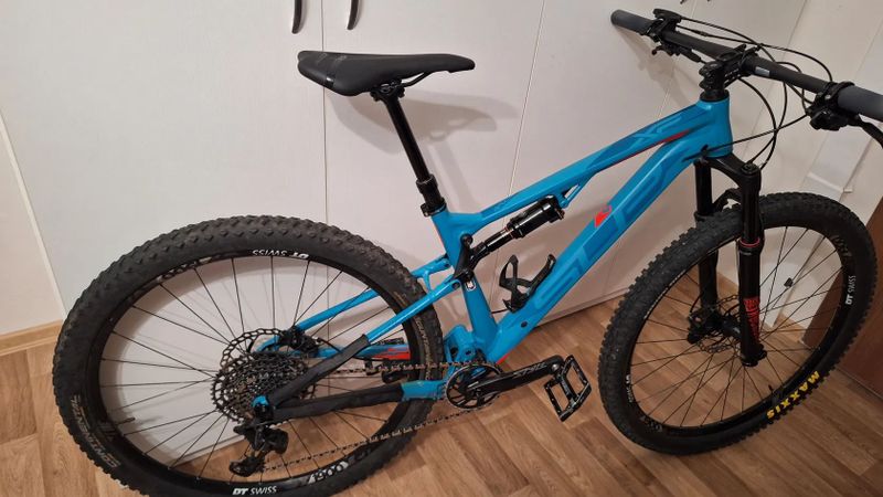 Prodám Superior XF 939 TR (2019), velikost M