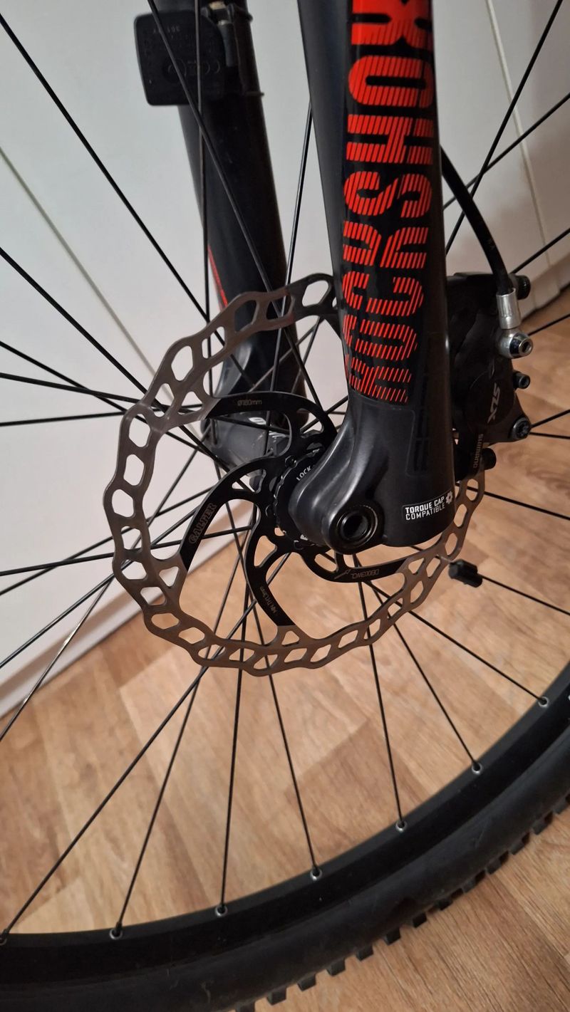 Prodám Superior XF 939 TR (2019), velikost M