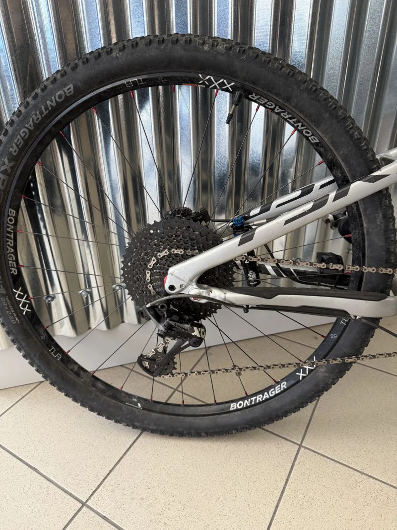 Specialized Epic