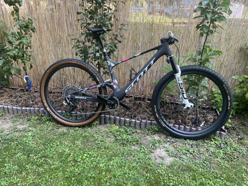 SCOTT SPARK RC WORLD CUP EVO