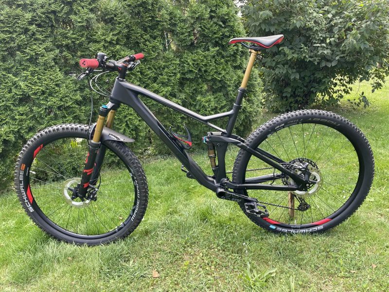 Karbonové celoodpružené kolo Cube Stereo 120 HPC SLT