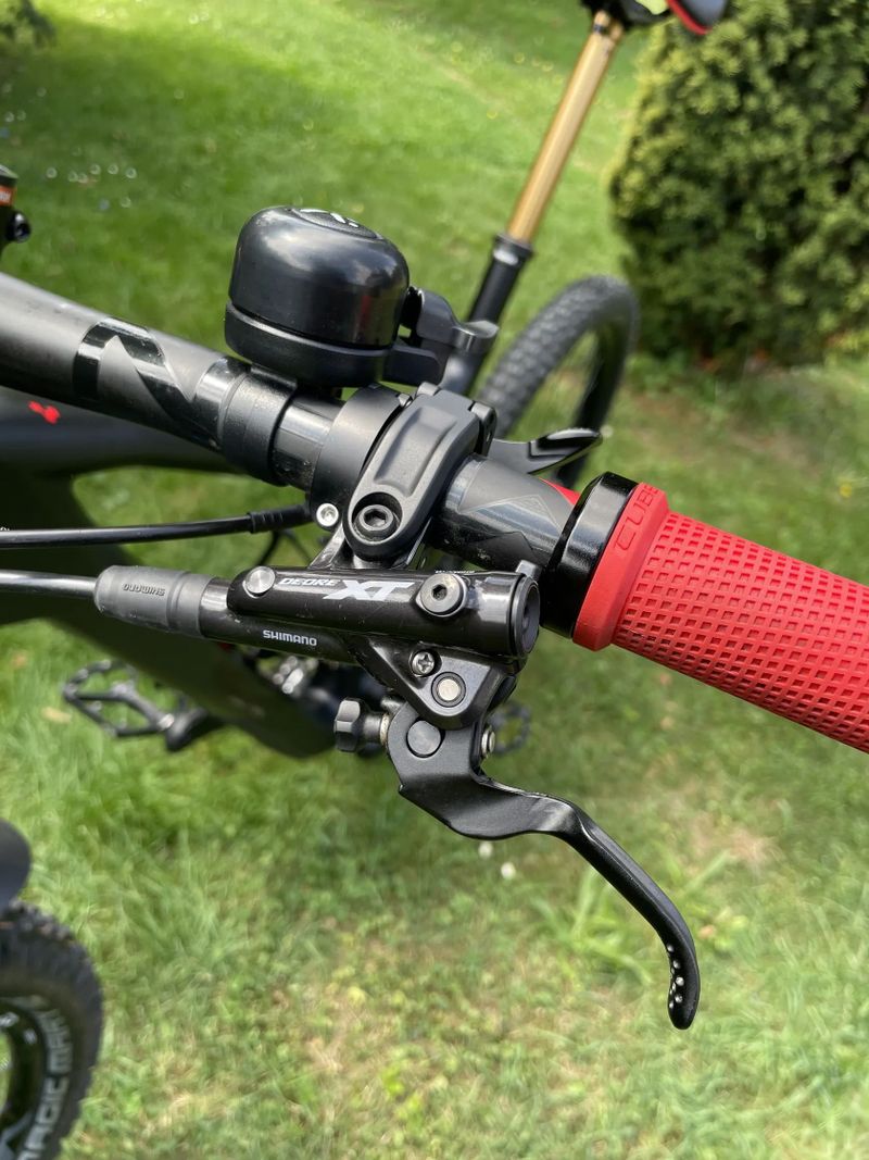 Karbonové celoodpružené kolo Cube Stereo 120 HPC SLT