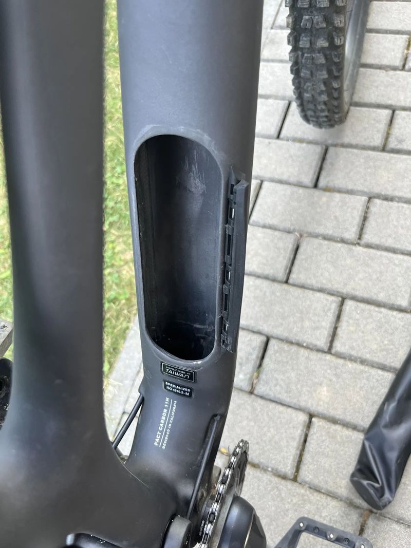 Specialized Stumpjumper 2023 Comp Carbon S5 (178 – 193 cm ) – málo jetý / perfektní stav