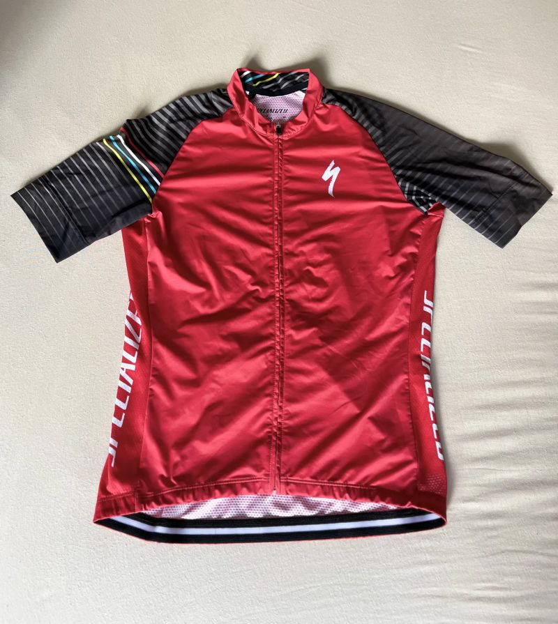 Dresy a kalhoty Specialized