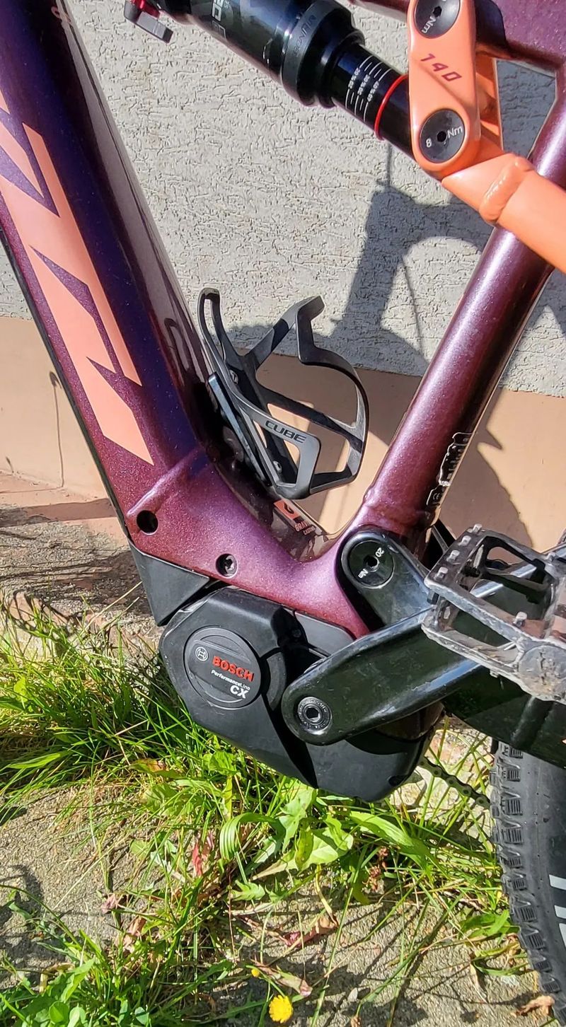 Celoodpružené elektrokolo KTM MACINA LYCAN