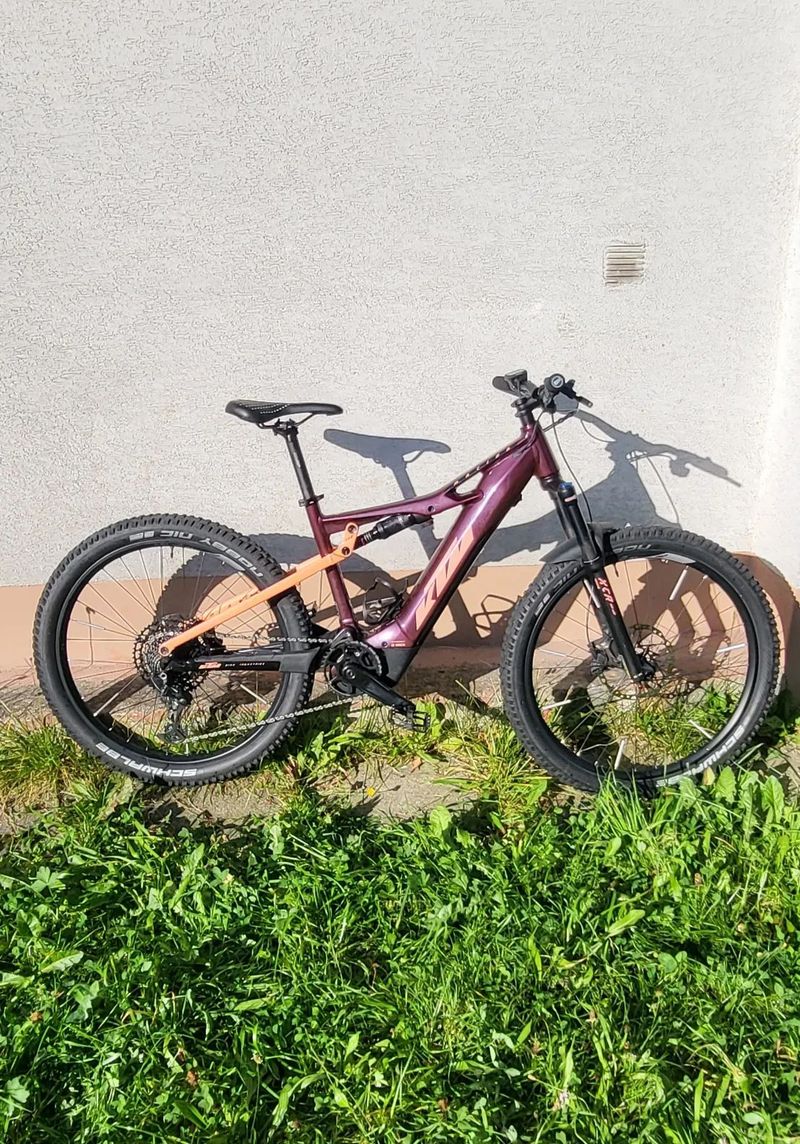 Celoodpružené elektrokolo KTM MACINA LYCAN