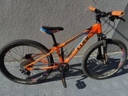 Cube action team z roku asi 2015 24”