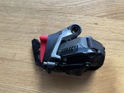 Přehazovačka SRAM Rival AXS