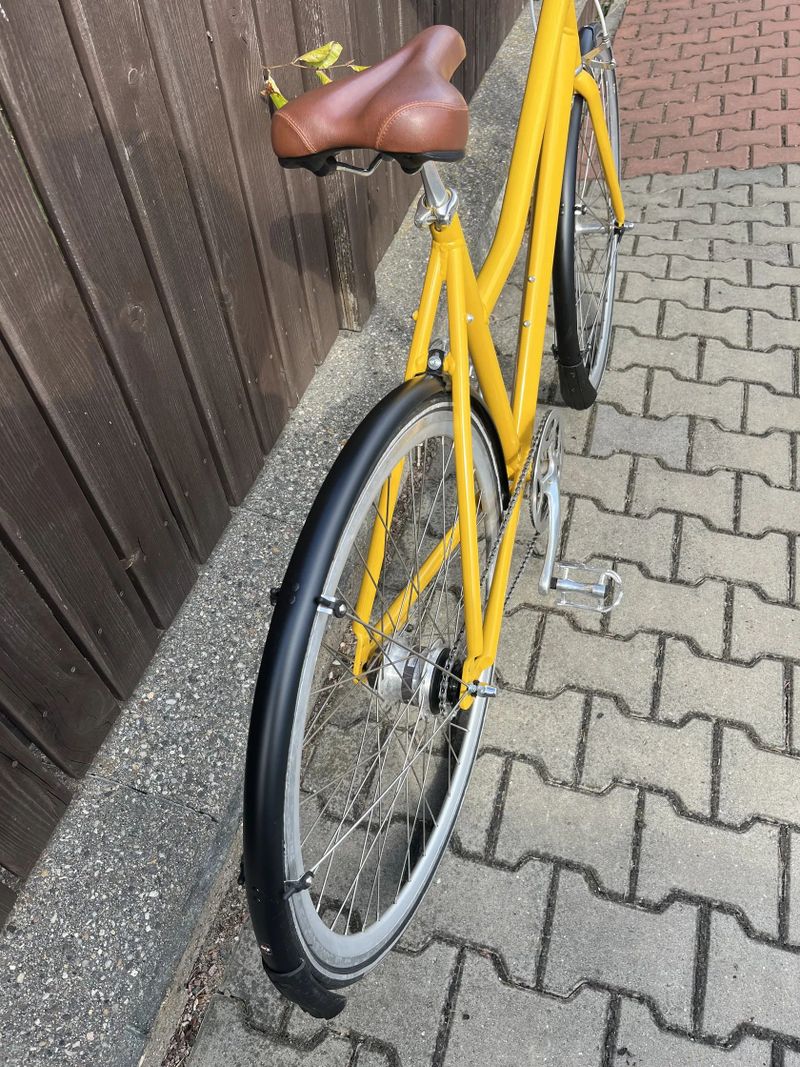 Dámské městské kolo