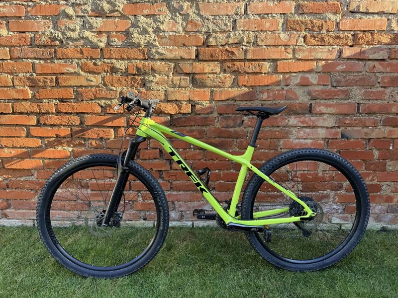 Horské kolo Trek X-Caliber 9 - Volt Green Vel. 19