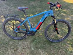 CUBE REACTION HYBRID PERFORMANCE 29" 500Wh blue´n´red