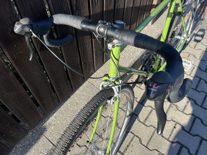 Gravel na rámu Favorit