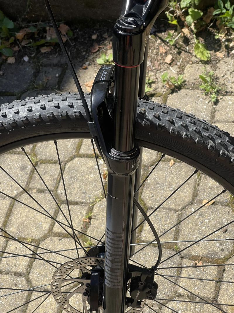 Trek Marlin, velikost S, 27,5 kola, od 155cm Rockshox Judy