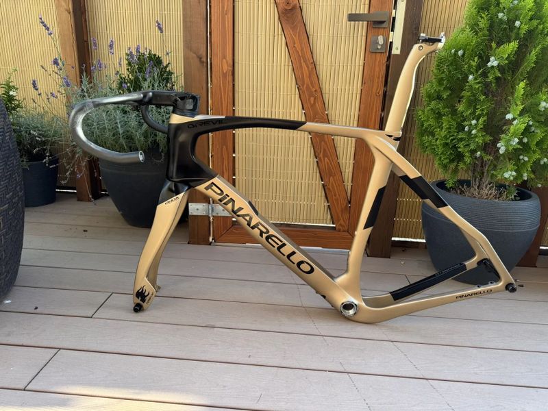 TOP gravel rámová sada PINARELLO GREVIL + combo TALON ULTRA LIGHT 