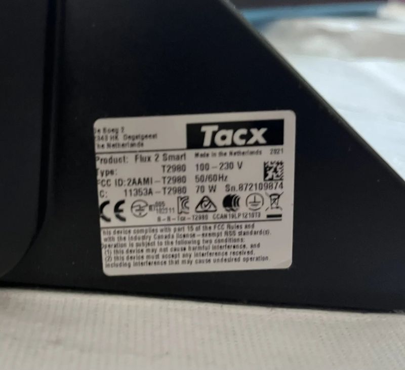 Trenažer Tacx Flux 2 Smart jako nový