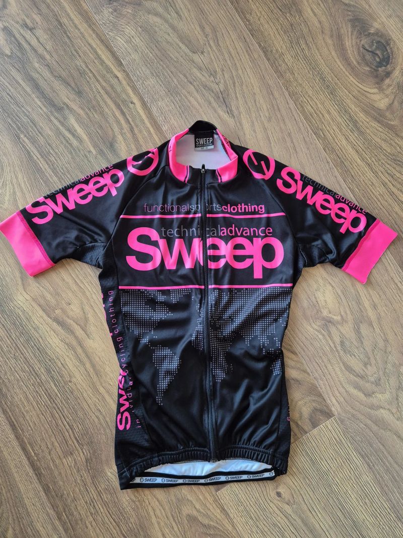 Komplet Sweep dres a kraťasy, vel.XS