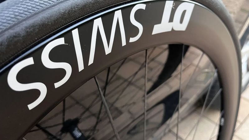 dt swiss arc 1100 dicut