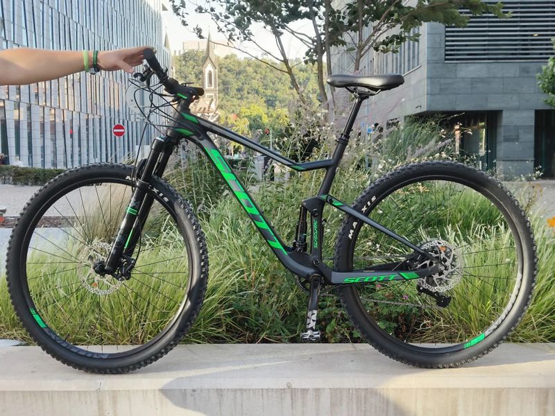 Scott Spark 945 29" vel. L roku 2017