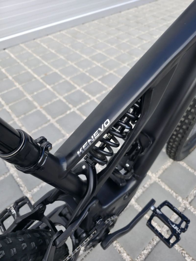 Elektrokolo Specialized Turbo Kenevo Expert 2020 700Wh