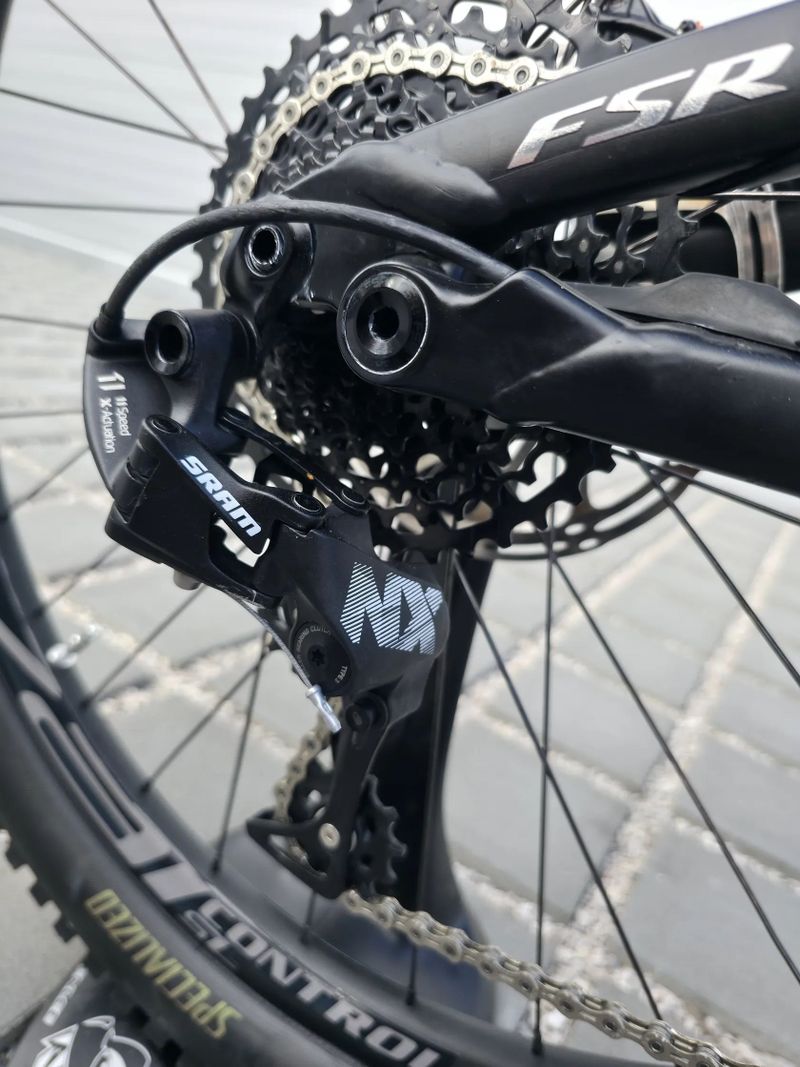 Elektrokolo Specialized Turbo Kenevo Expert 2020 700Wh