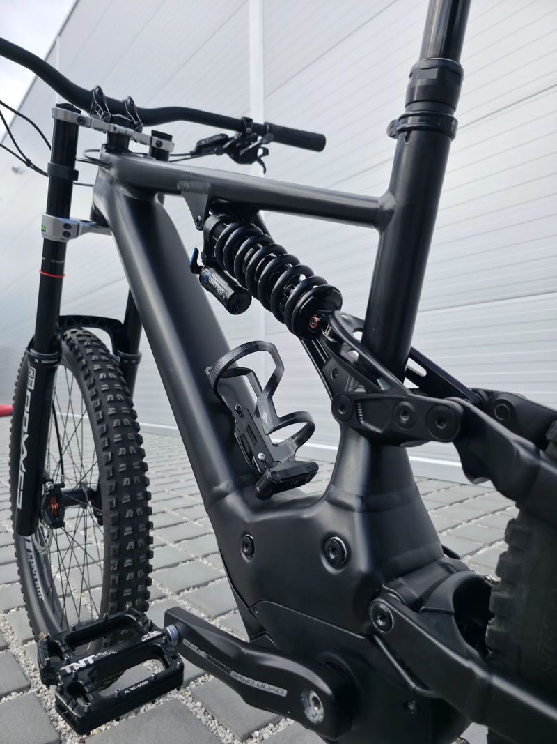 Elektrokolo Specialized Turbo Kenevo Expert 2020 700Wh