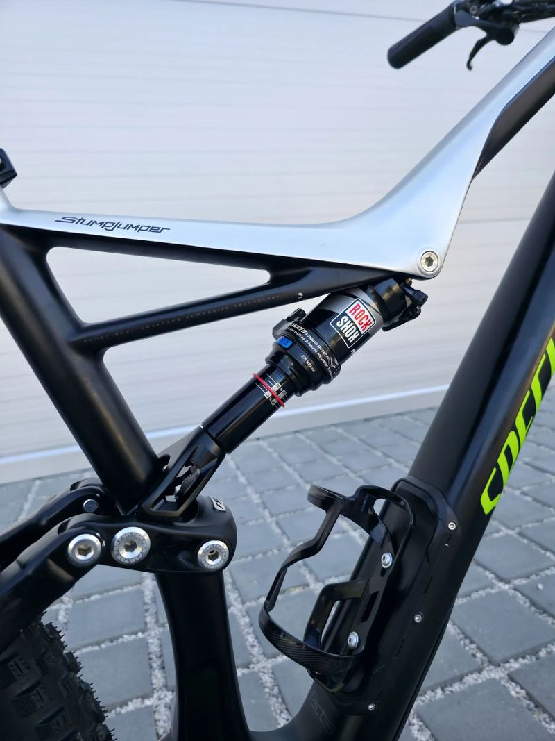 Horské kolo Specialized Stumpjumper FSR Comp Carbon 29″