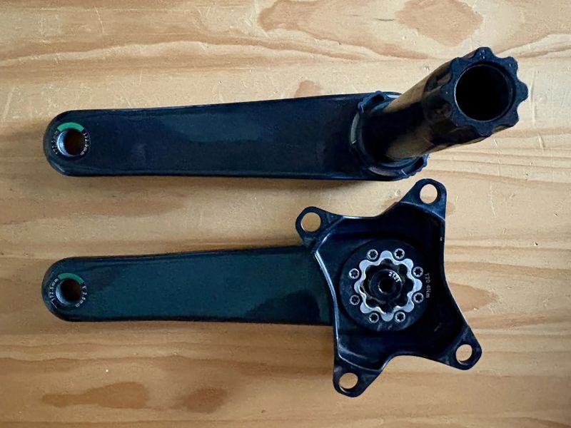 Kliky Sram Force 172,5 mm